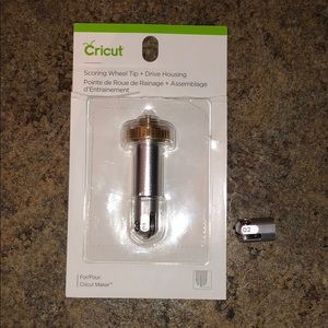 Cricut Maker scoring wheel tip and drove housing